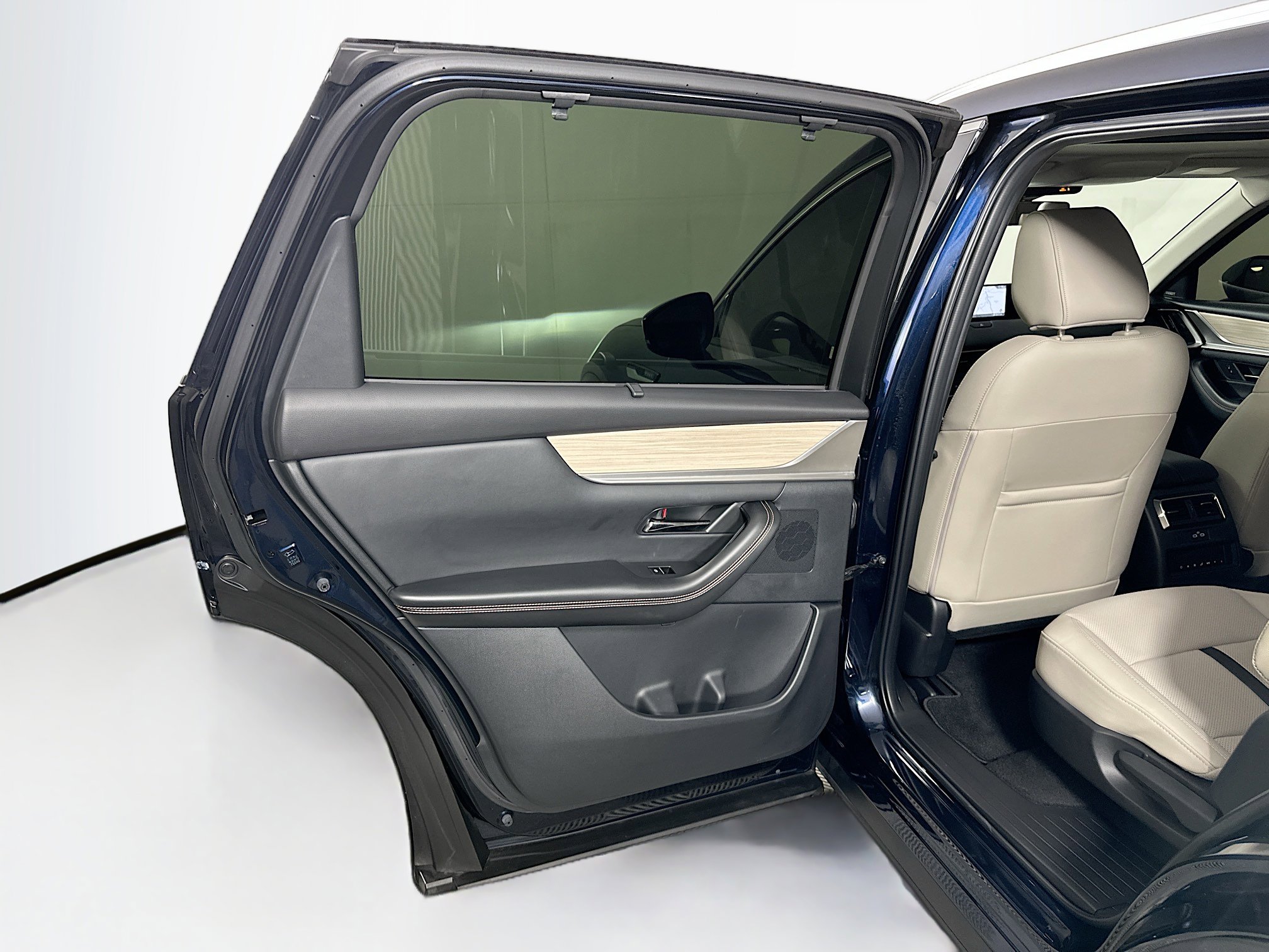 2024 MAZDA Cx-90 Plug-In Hybrid w/ Premium Pkg