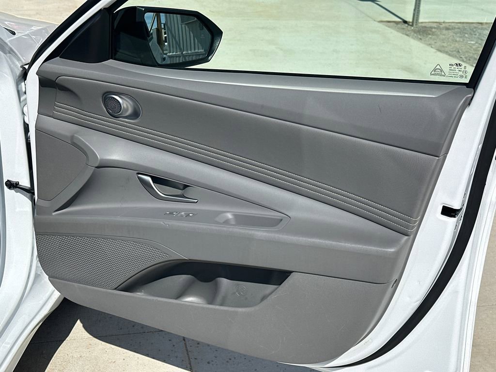 2025 Hyundai Elantra Sport