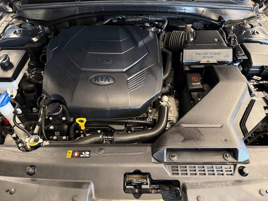 2018 Kia Cadenza Premium