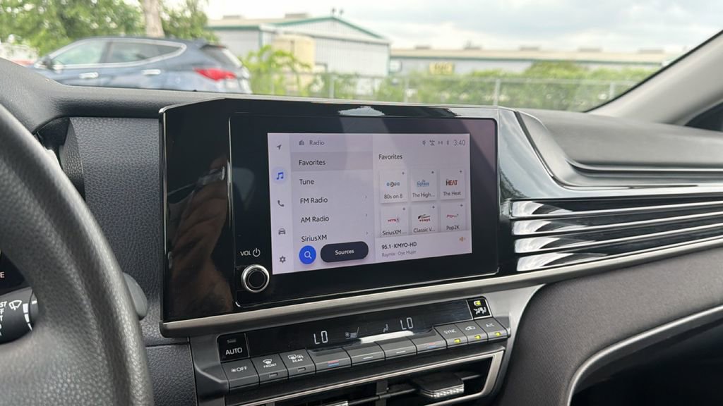 2025 Toyota Camry LE