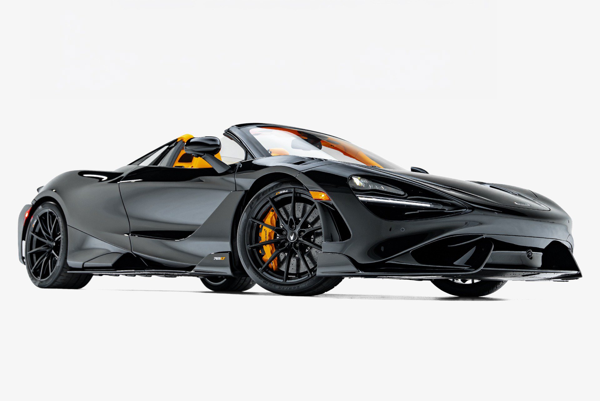 Used 2022 McLaren 765LT photo 23