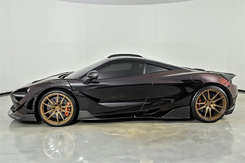 Used 2018 McLaren 720S photo 12