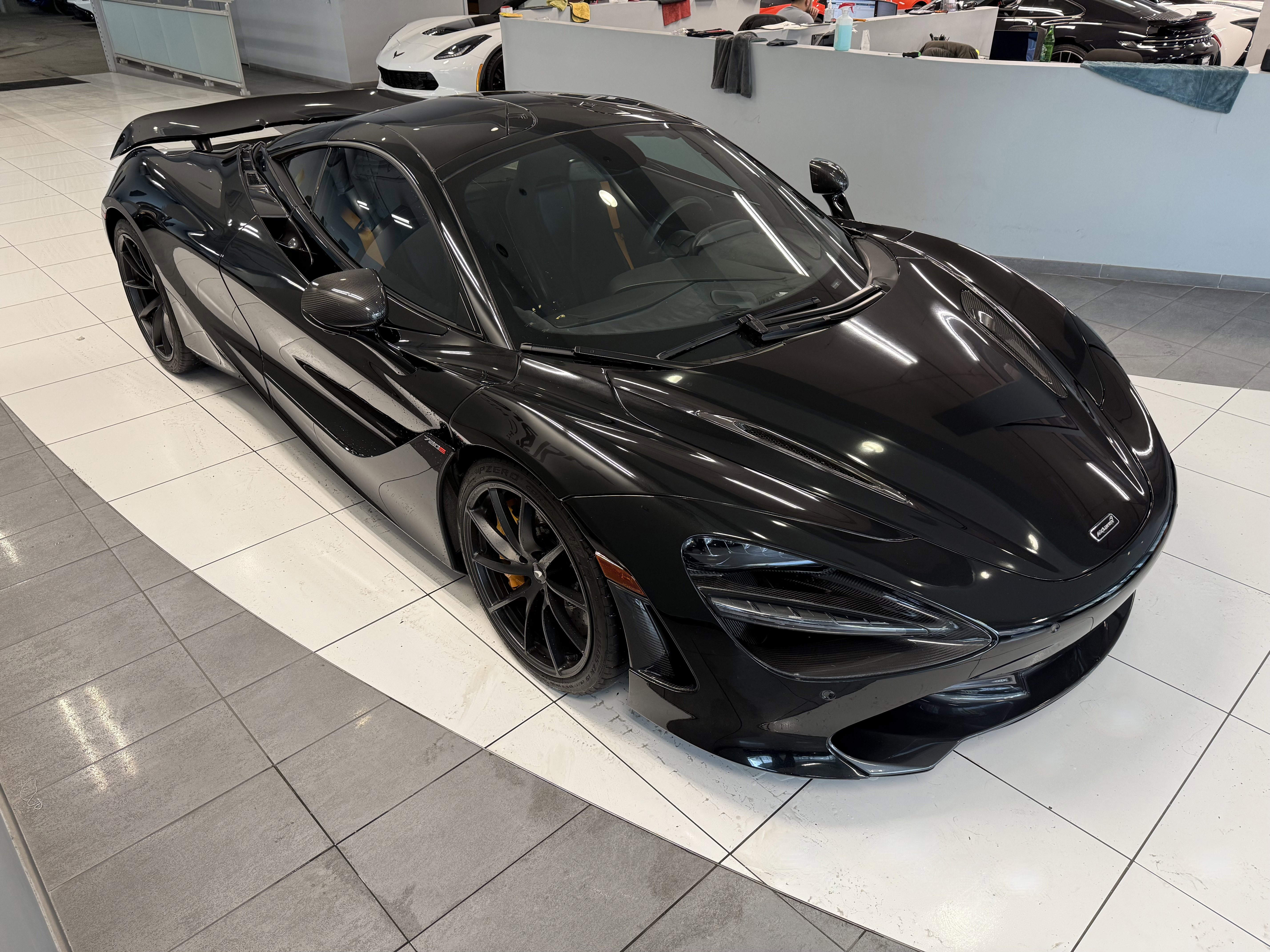 Used 2019 McLaren 720S photo 7