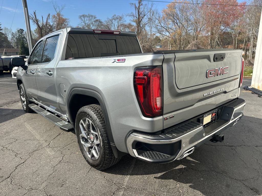2025 GMC Sierra 1500 SLT