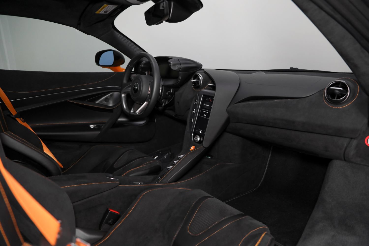 Used 2026 McLaren 750S Spider photo 31