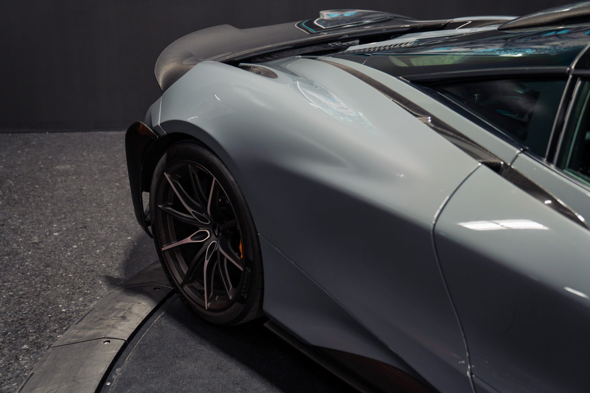 Used 2021 McLaren 765LT photo 27