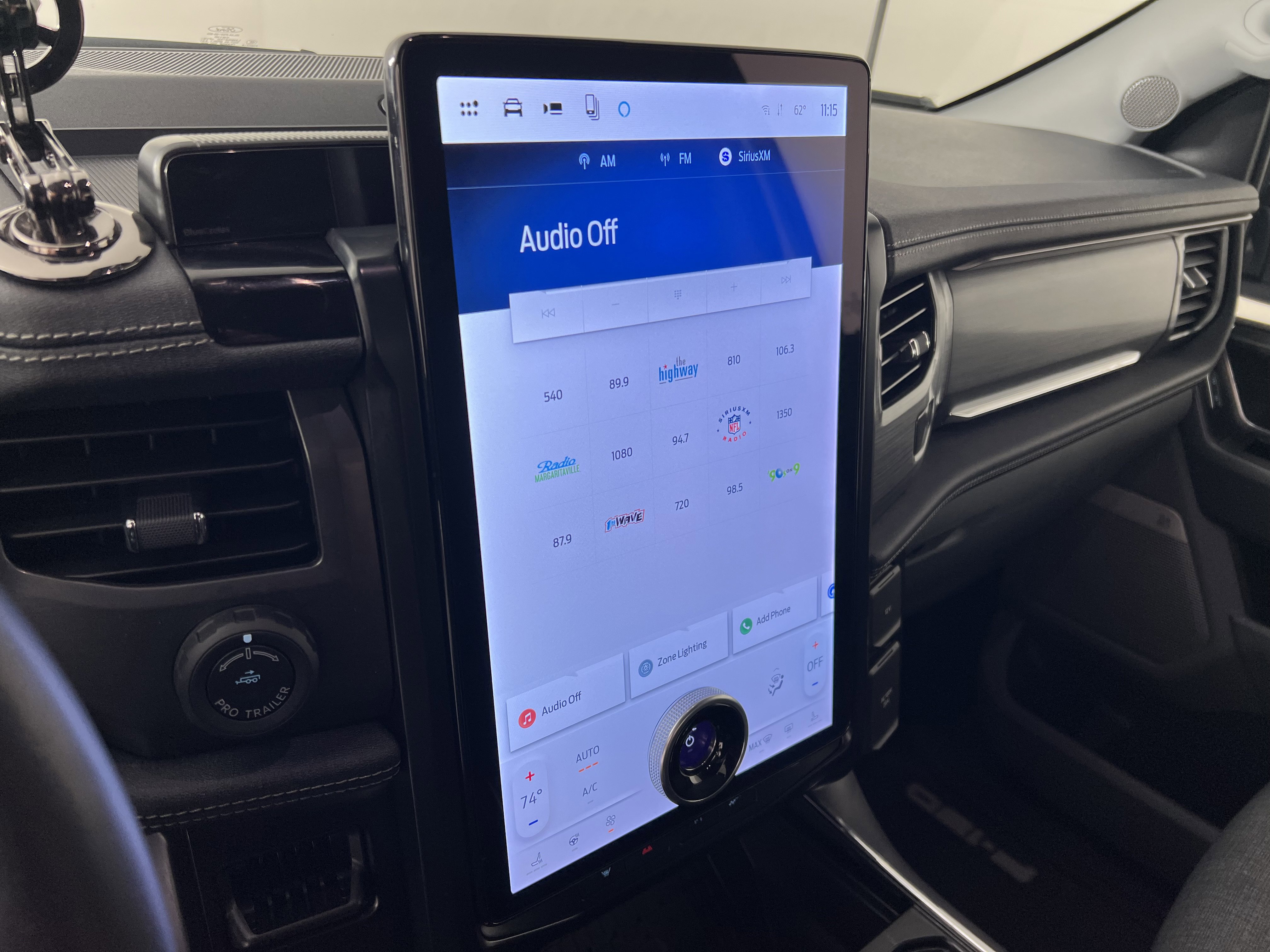 2024 Ford F150 Lightning Flash