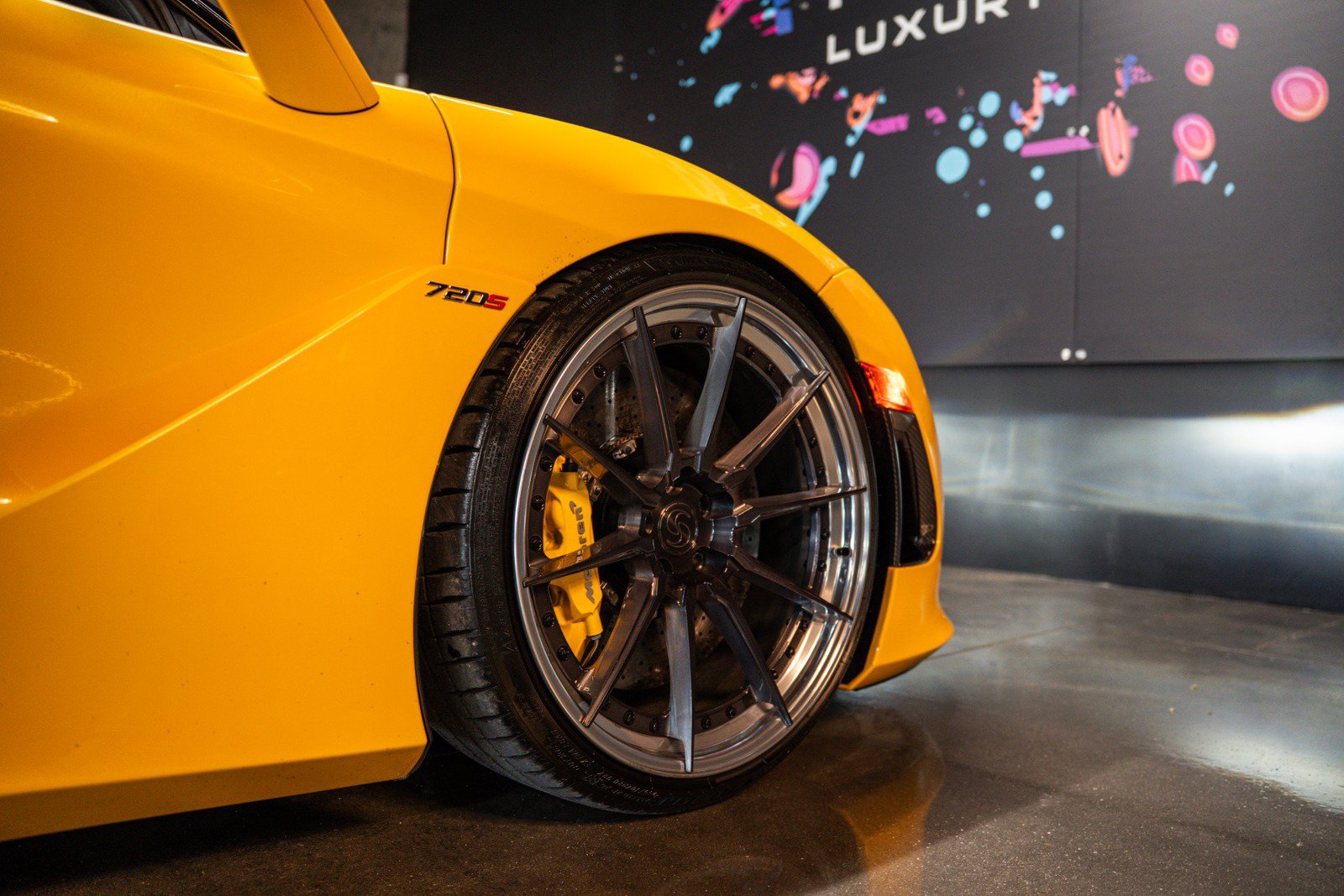 Used 2020 McLaren 720S Spider photo 15