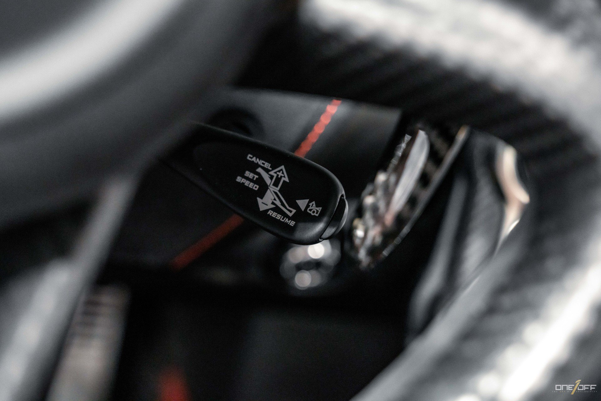 Used 2018 McLaren 720S Performance photo 35