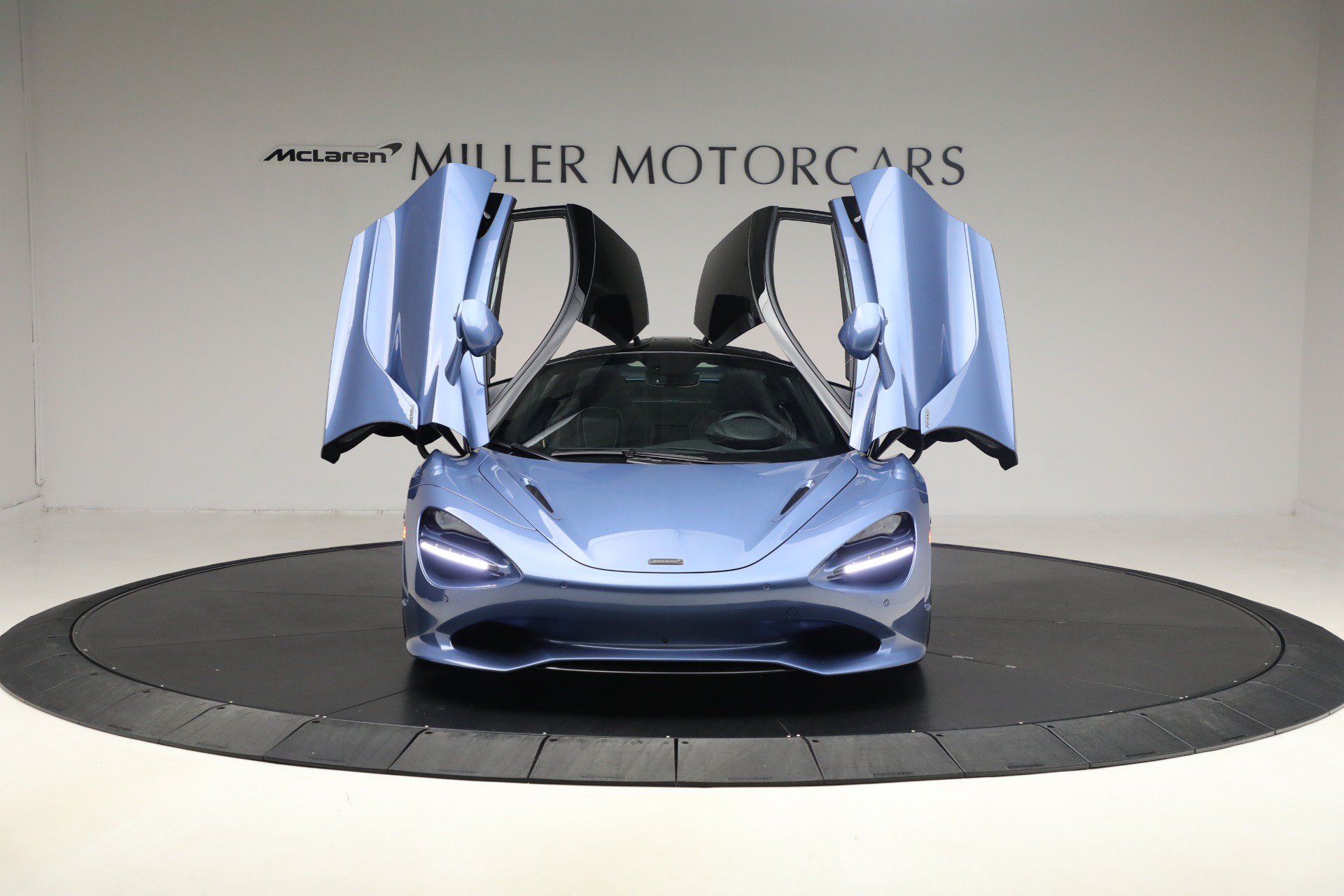 Used 2026 McLaren 750S photo 13