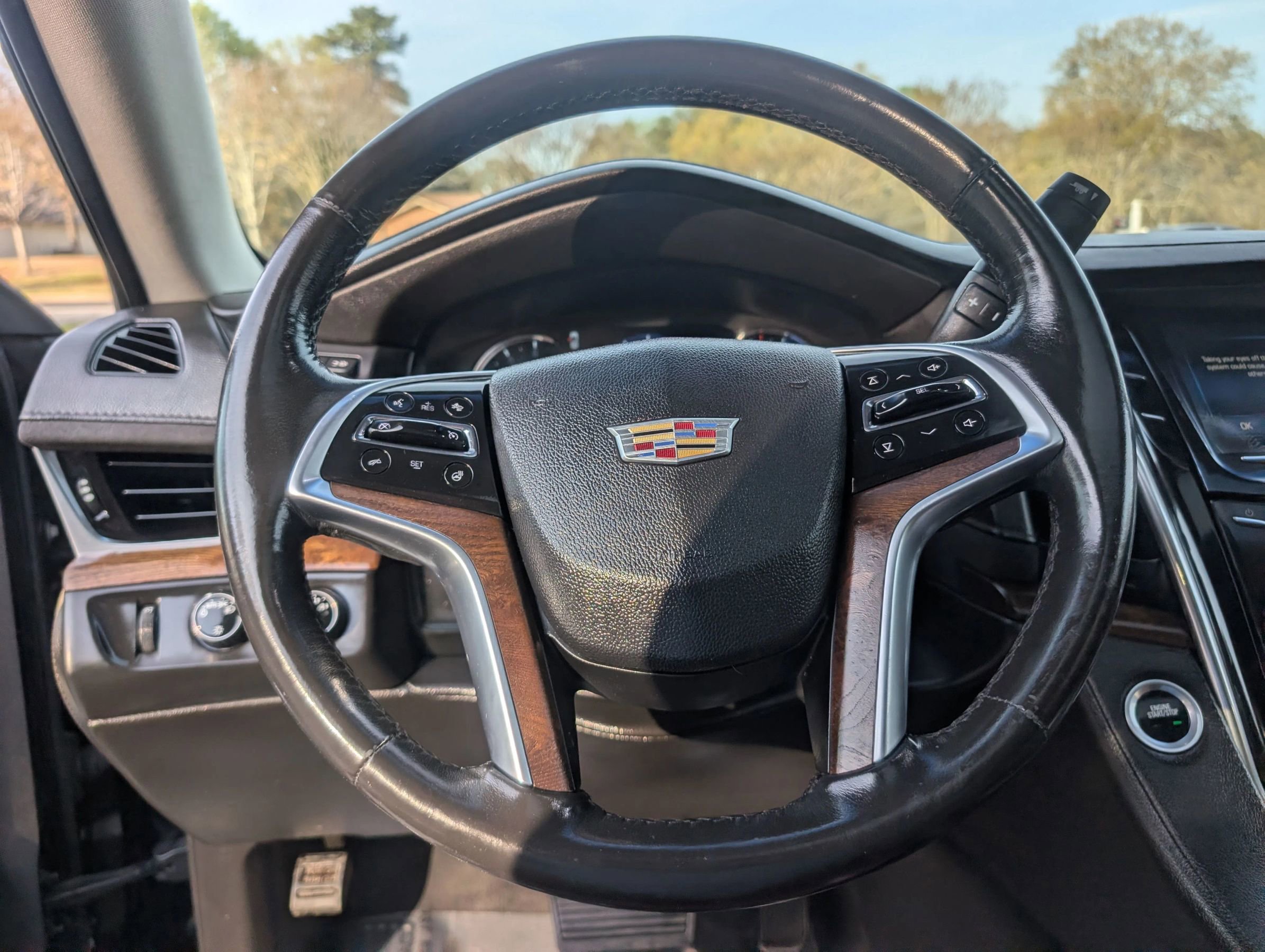 2016 Cadillac Escalade Luxury