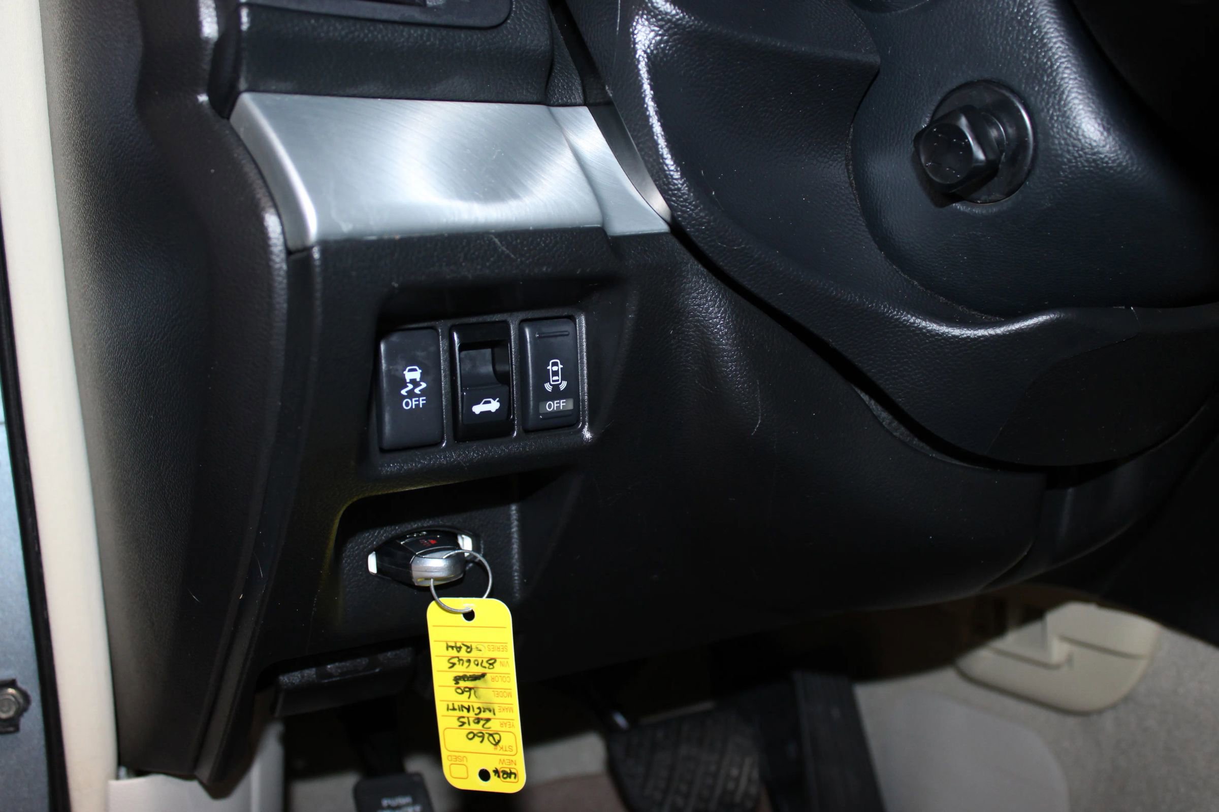 2015 INFINITI Q60 Journey