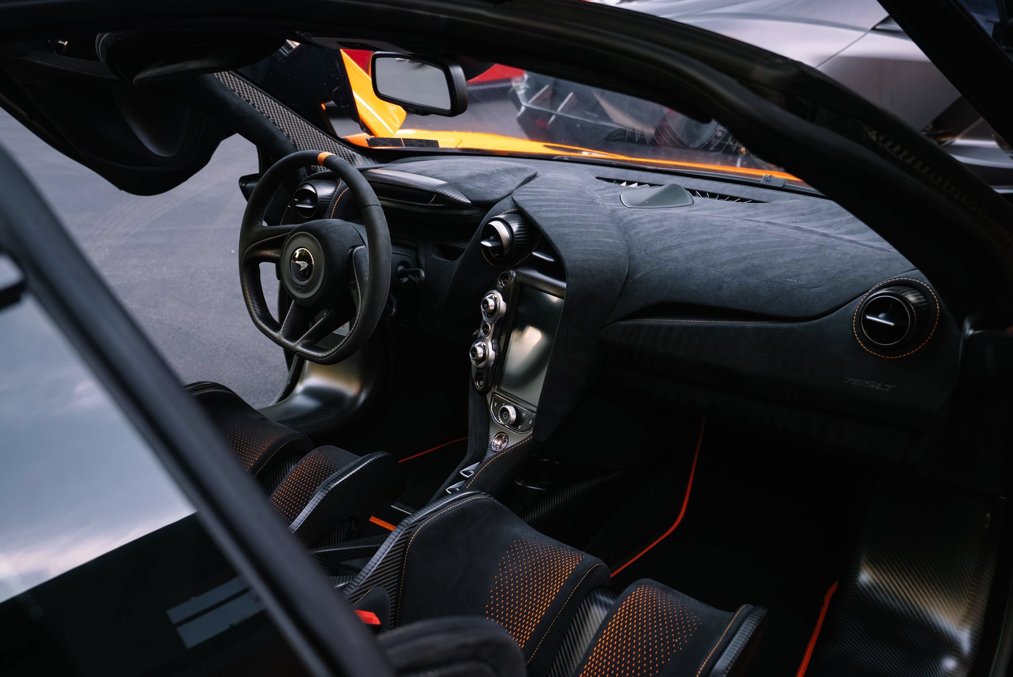 Used 2021 McLaren 765LT photo 15