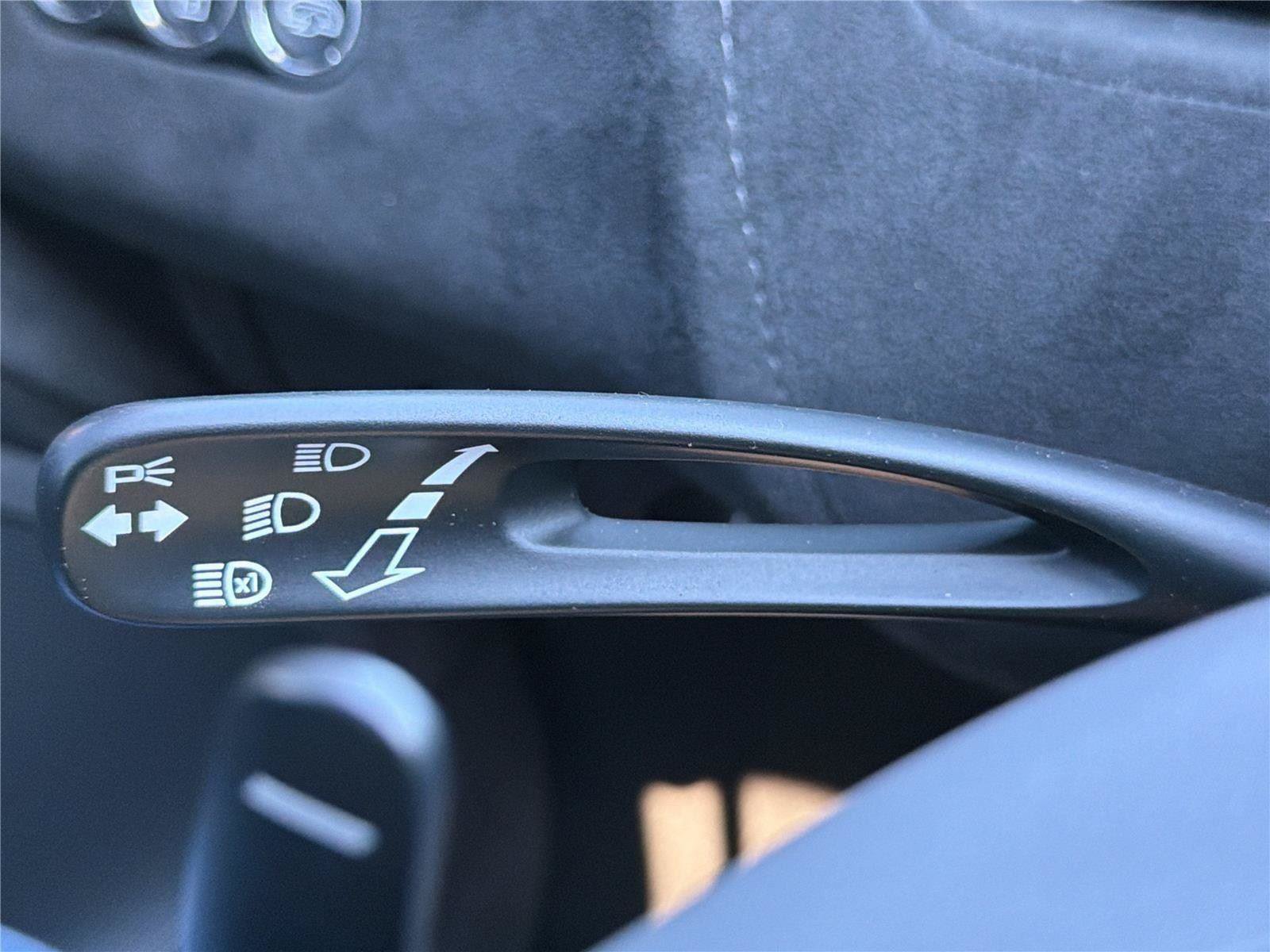 Used 2019 McLaren 720S photo 21