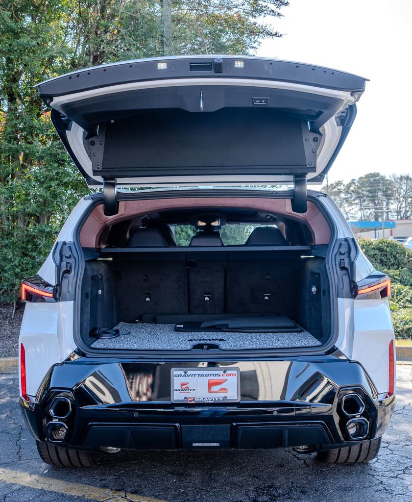 2026 BMW XM Label Red