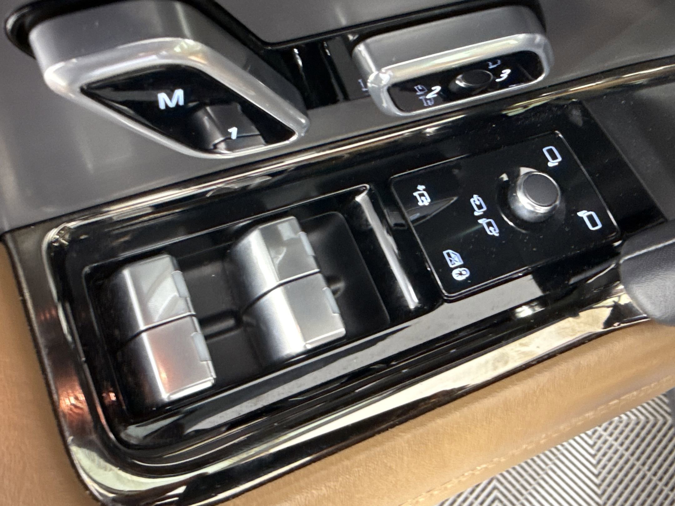 2023 Land Rover Range Rover Sport SE