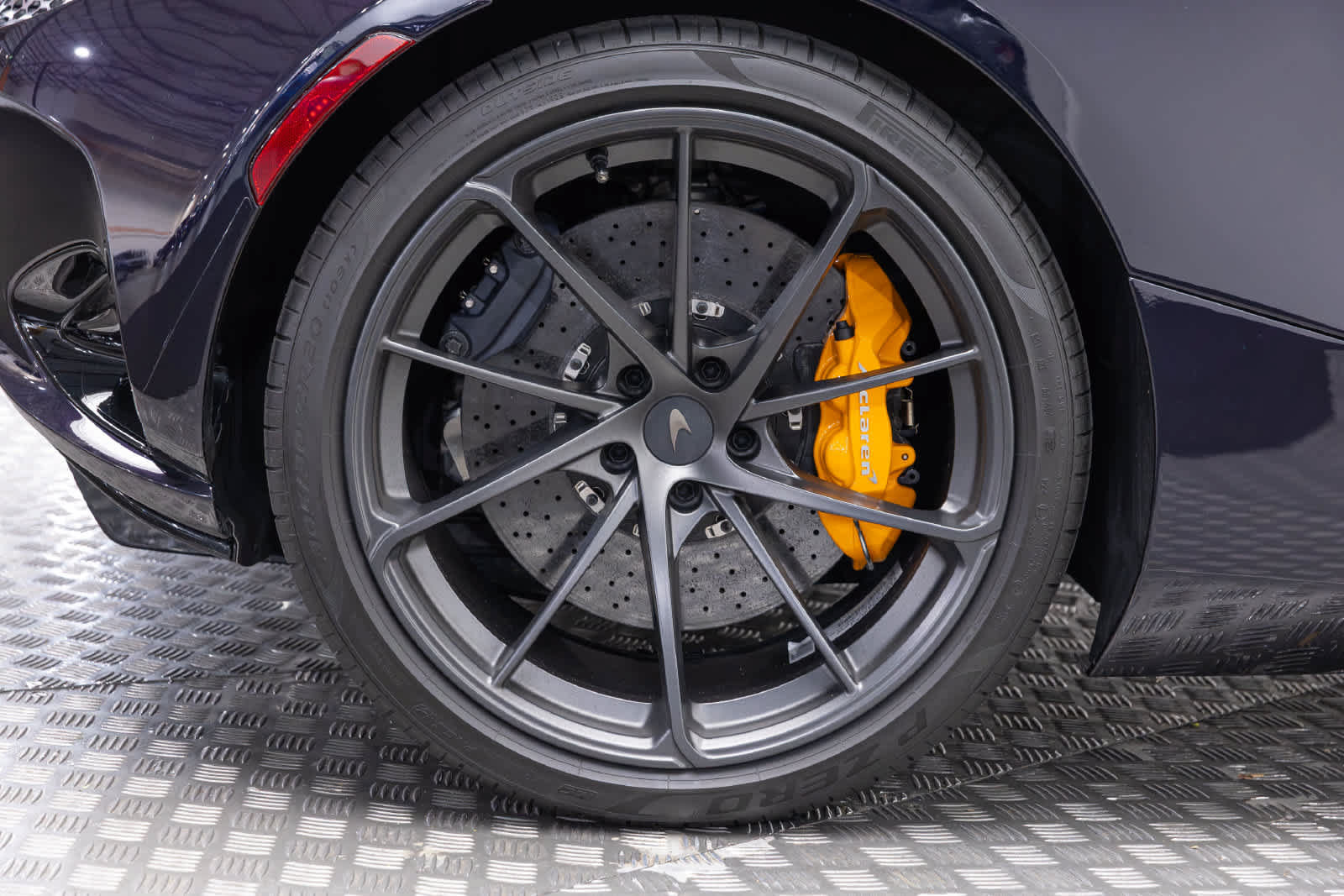 Used 2026 McLaren 750S photo 36