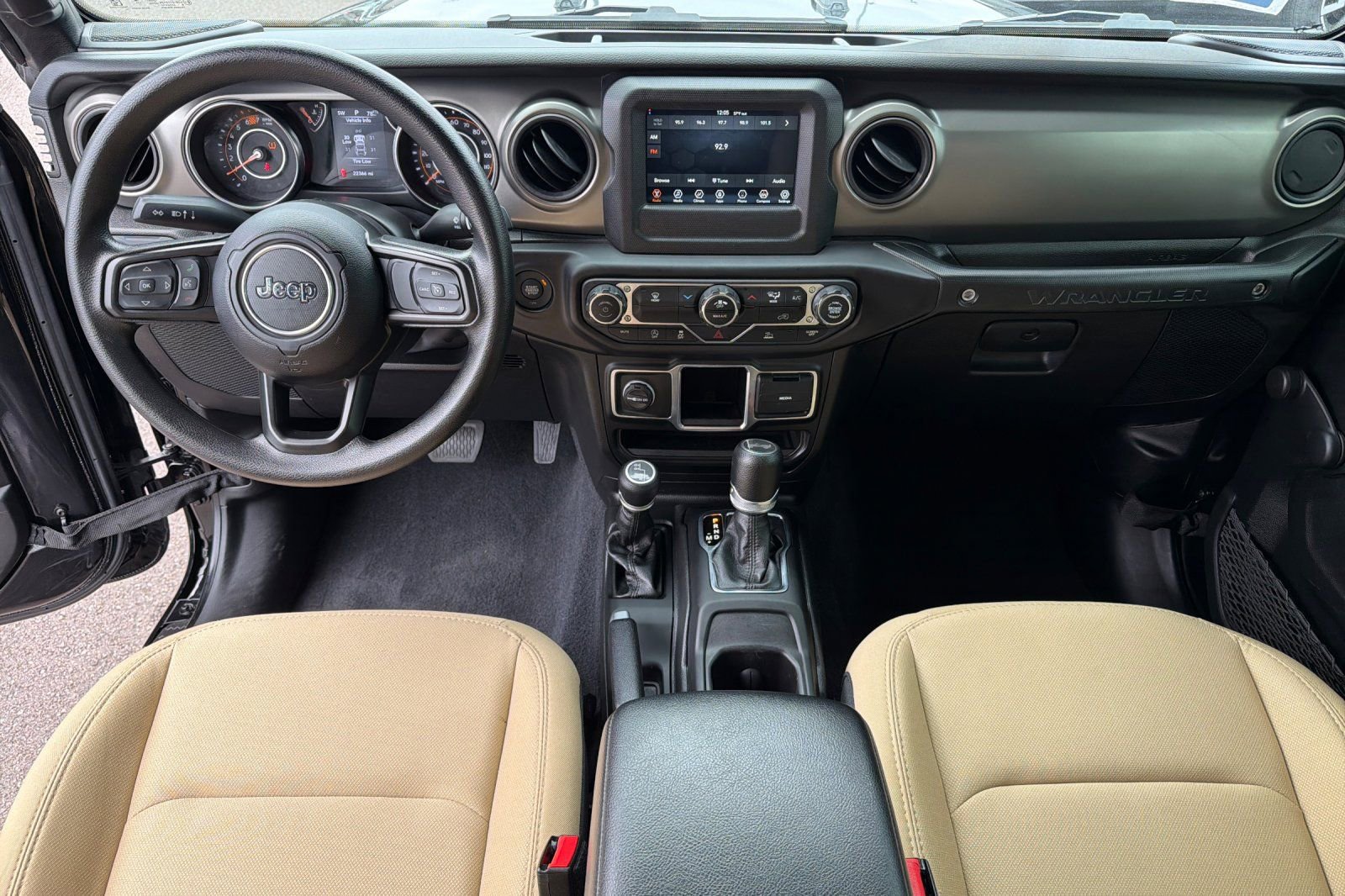 2023 Jeep Wrangler Willys