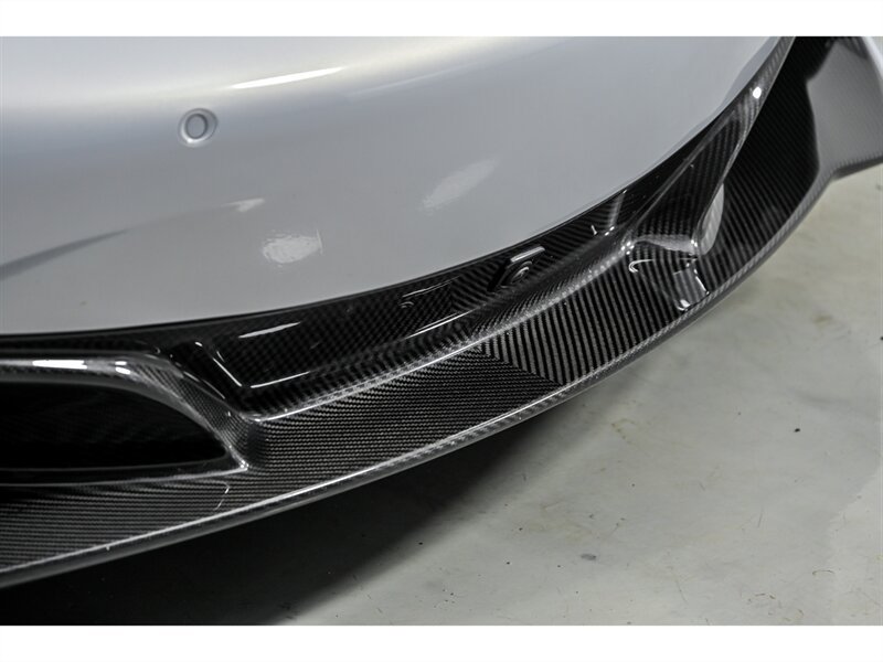 Used 2018 McLaren 720S photo 5