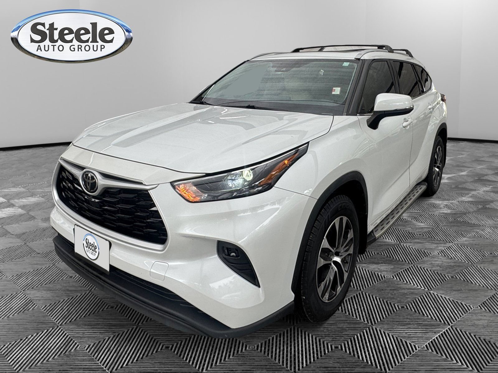 Used 2022 Toyota Highlander XLE