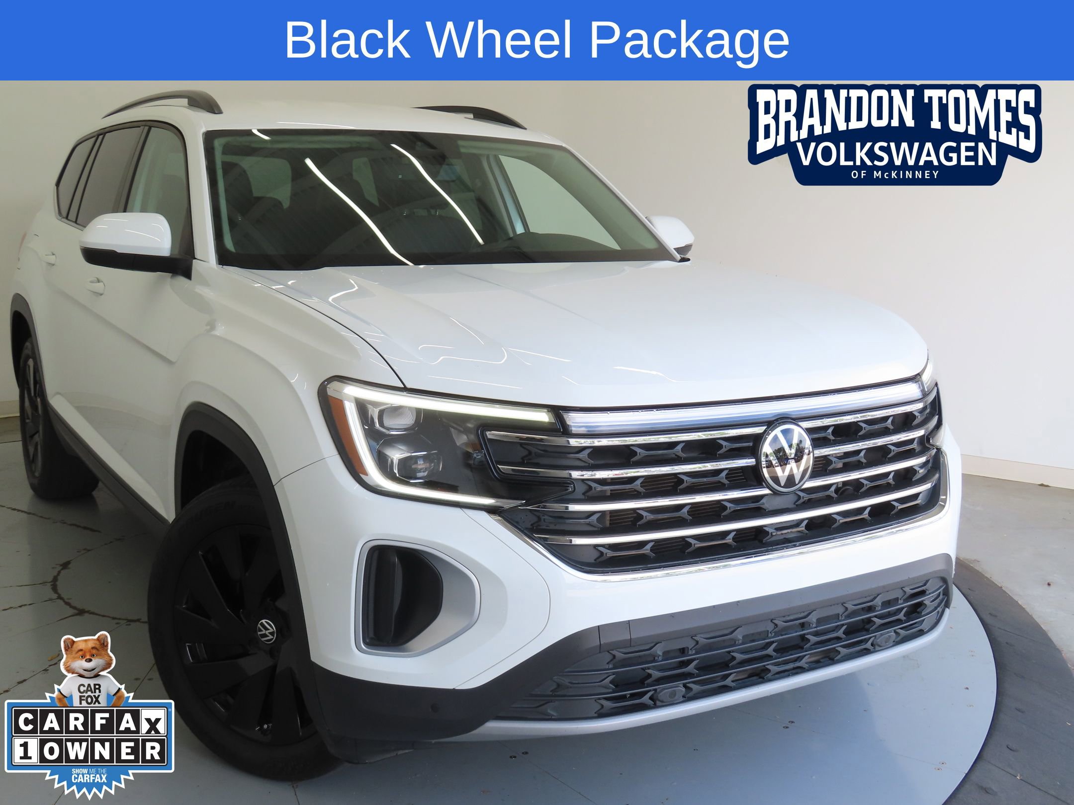 Used 2024 Volkswagen Atlas SE w/ Black Wheel Package