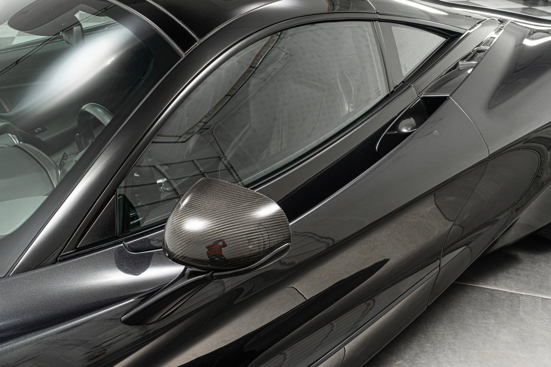 Used 2019 McLaren 720S Luxury photo 38