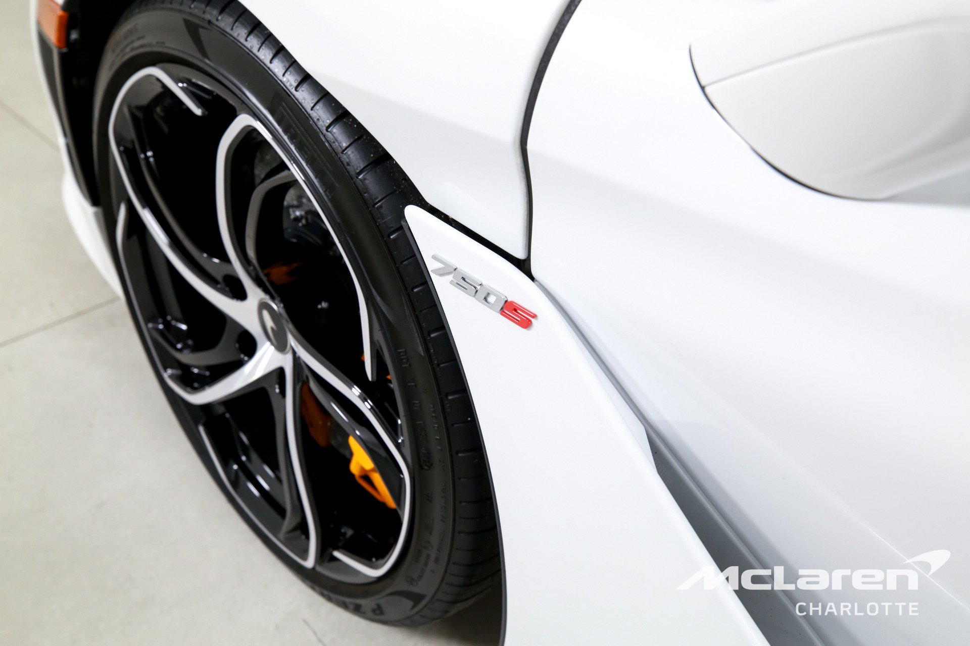 Used 2024 McLaren 750S Spider photo 30