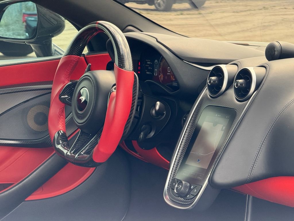 Used 2019 McLaren 600LT photo 32