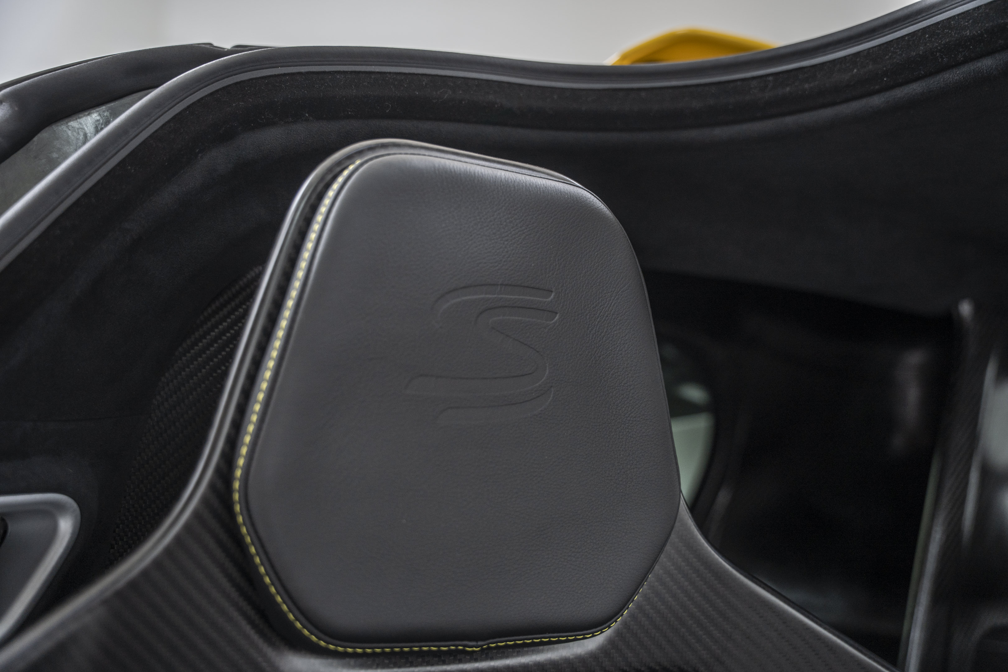 Used 2019 McLaren Senna photo 35