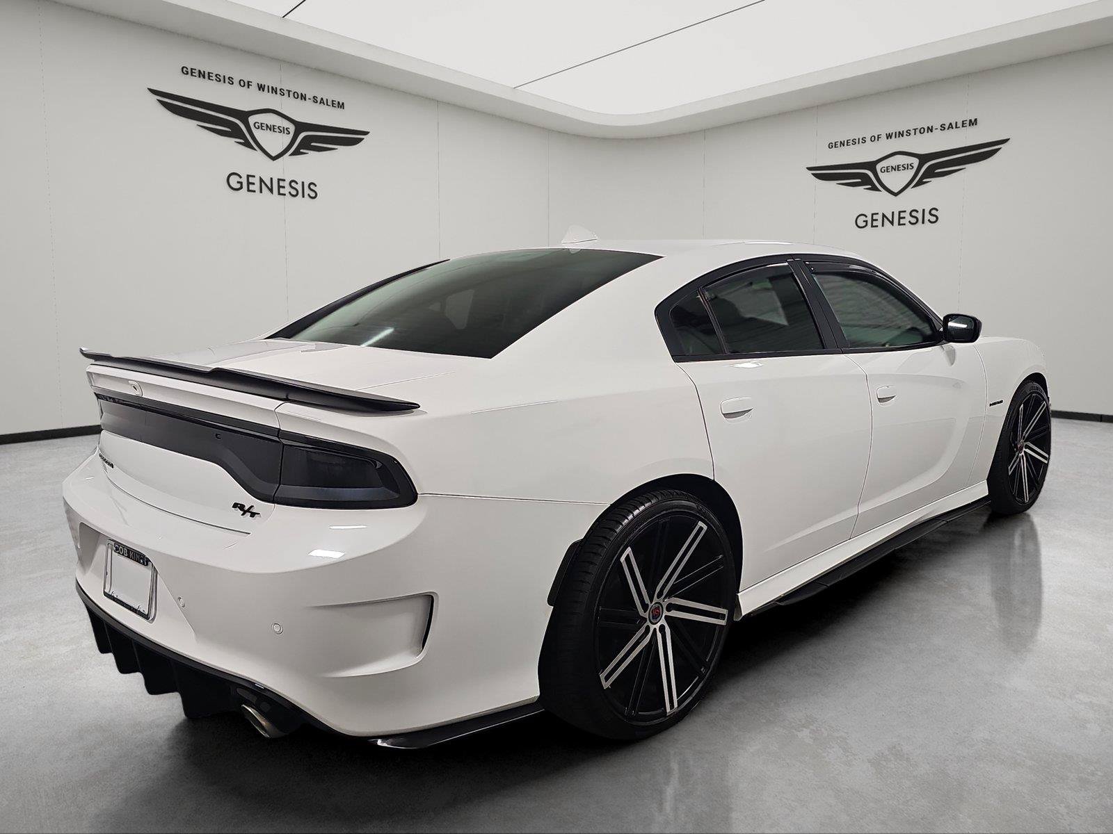 Photo 6