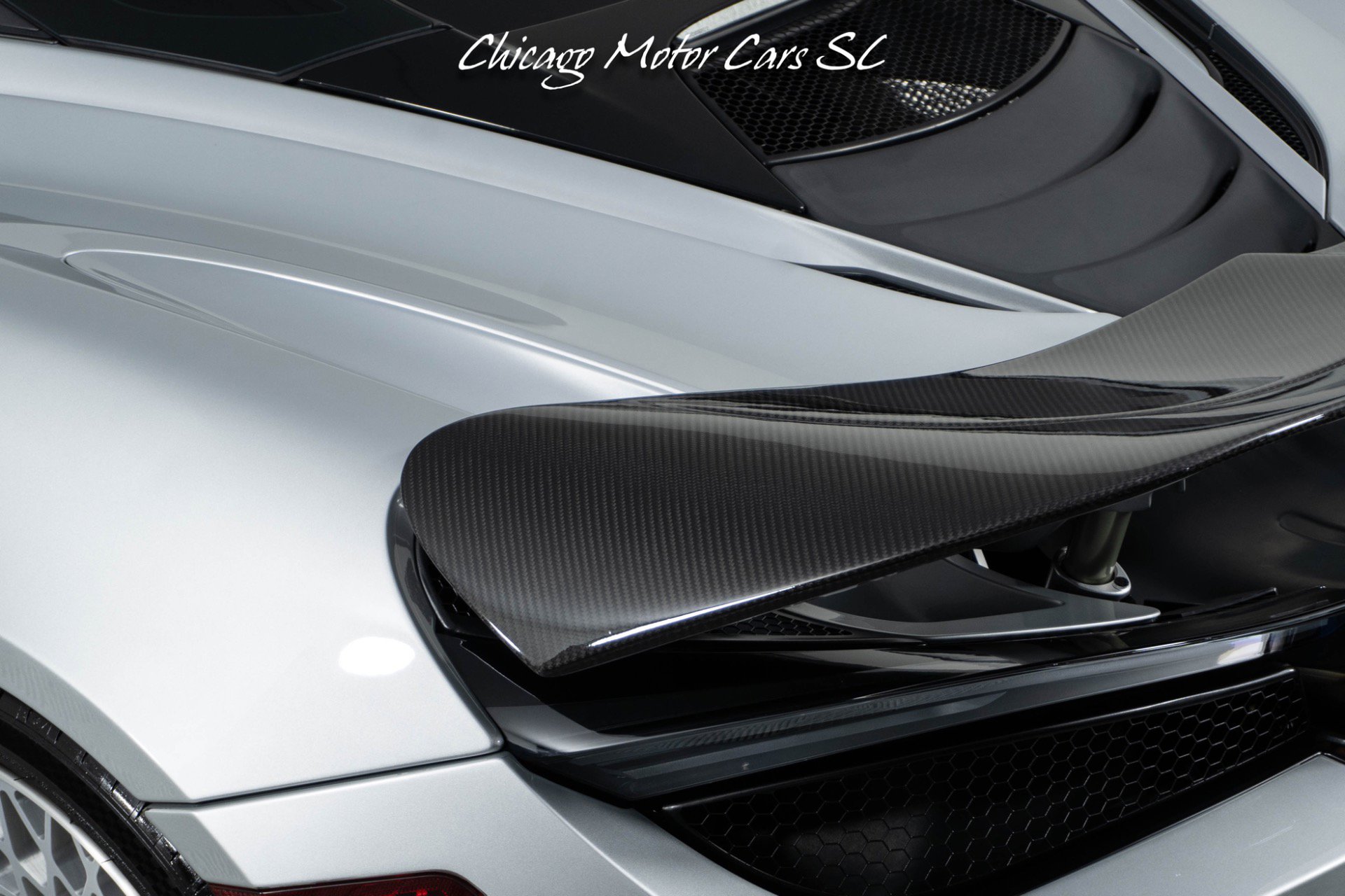Used 2019 McLaren 720S photo 25