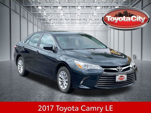 Used 2017 Toyota Camry LE