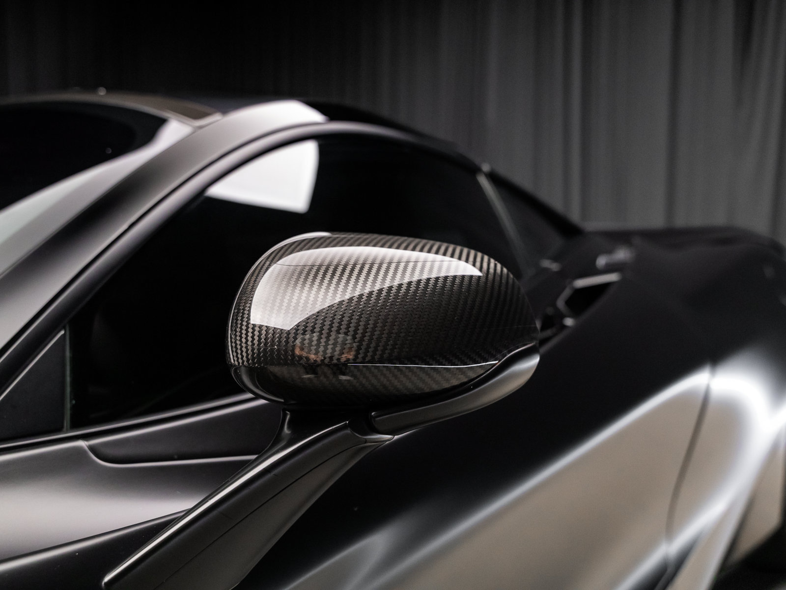 Used 2018 McLaren 720S photo 29