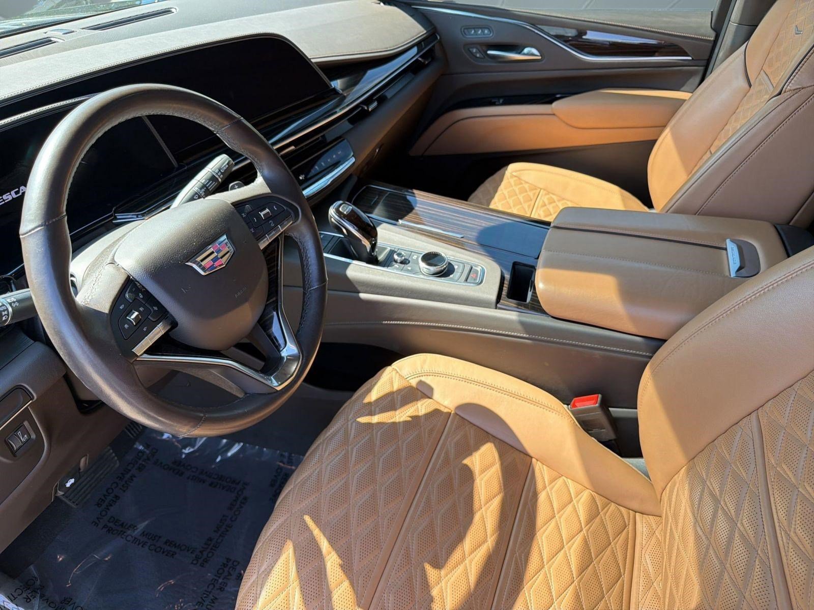 2023 Cadillac Escalade Premium Luxury