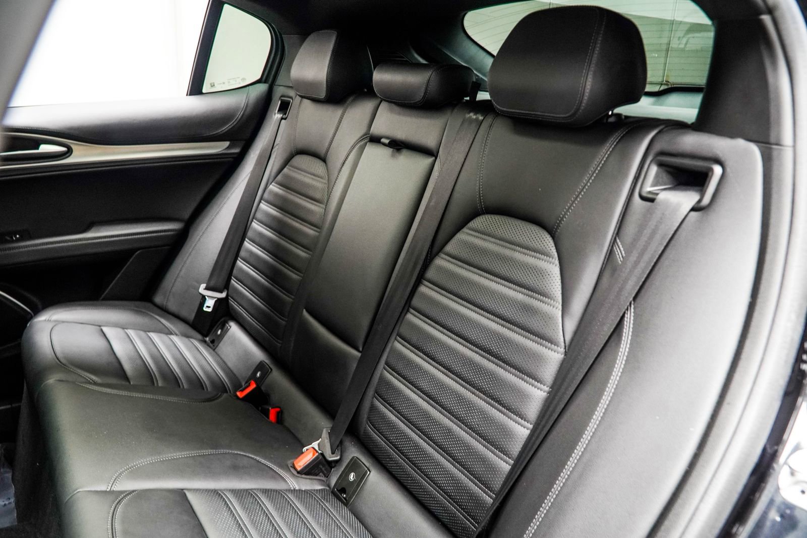 2023 Alfa Romeo Stelvio Veloce