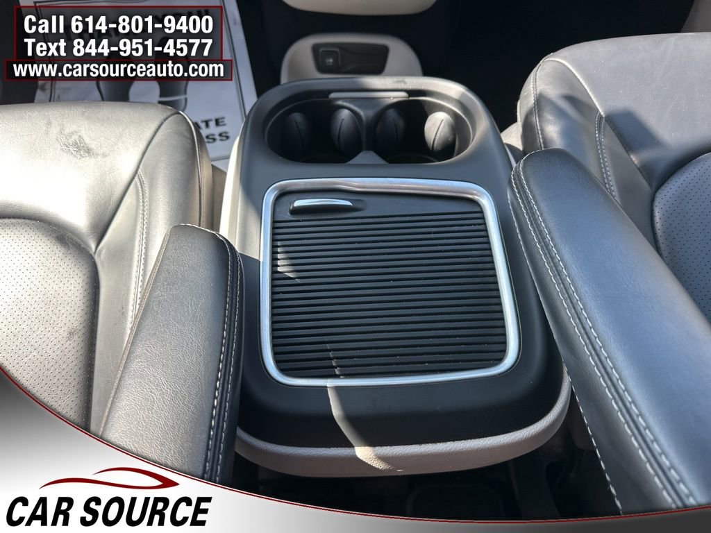 2023 Chrysler Pacifica Touring-L