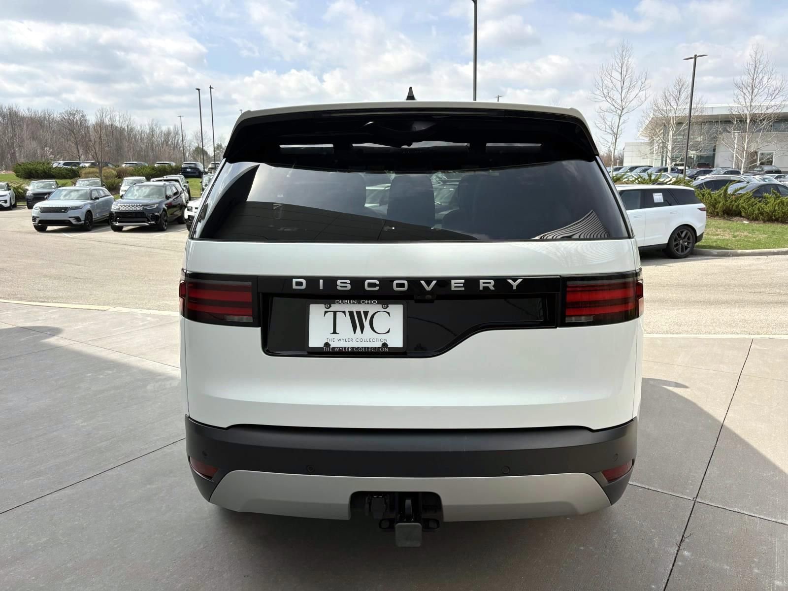 2025 Land Rover Discovery S