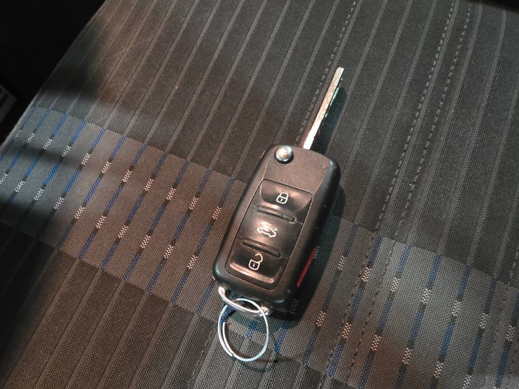 2012 Volkswagen Beetle 2.0T