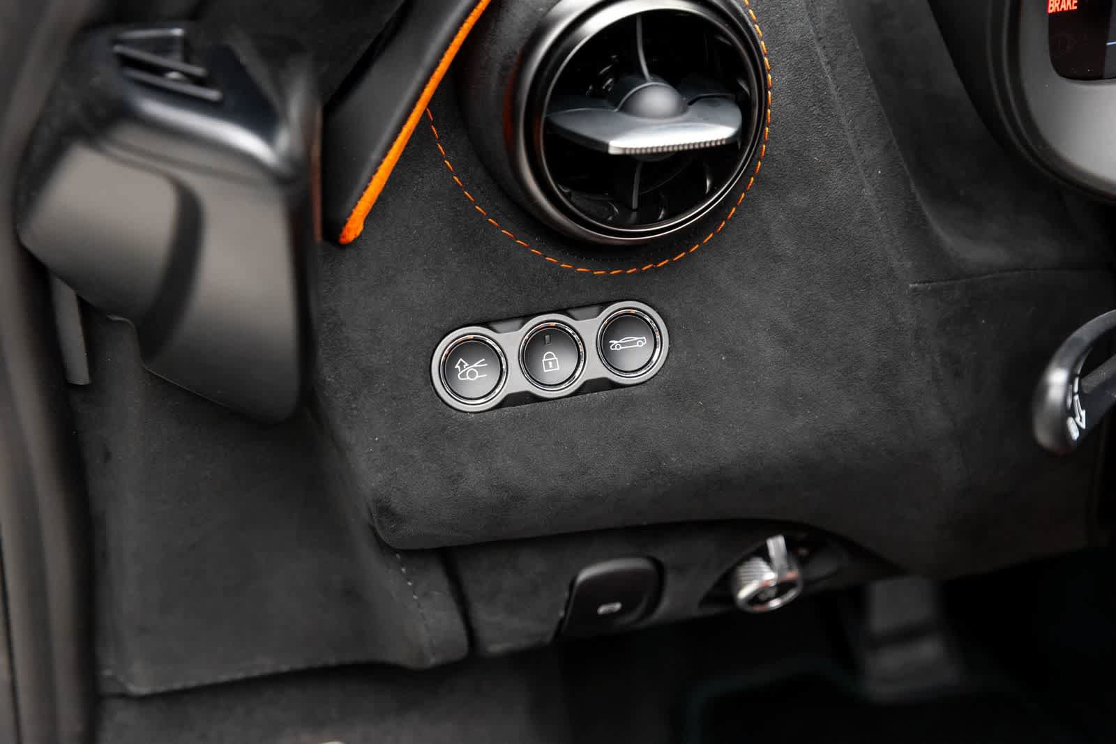 New 2026 McLaren 750S Spider photo 25