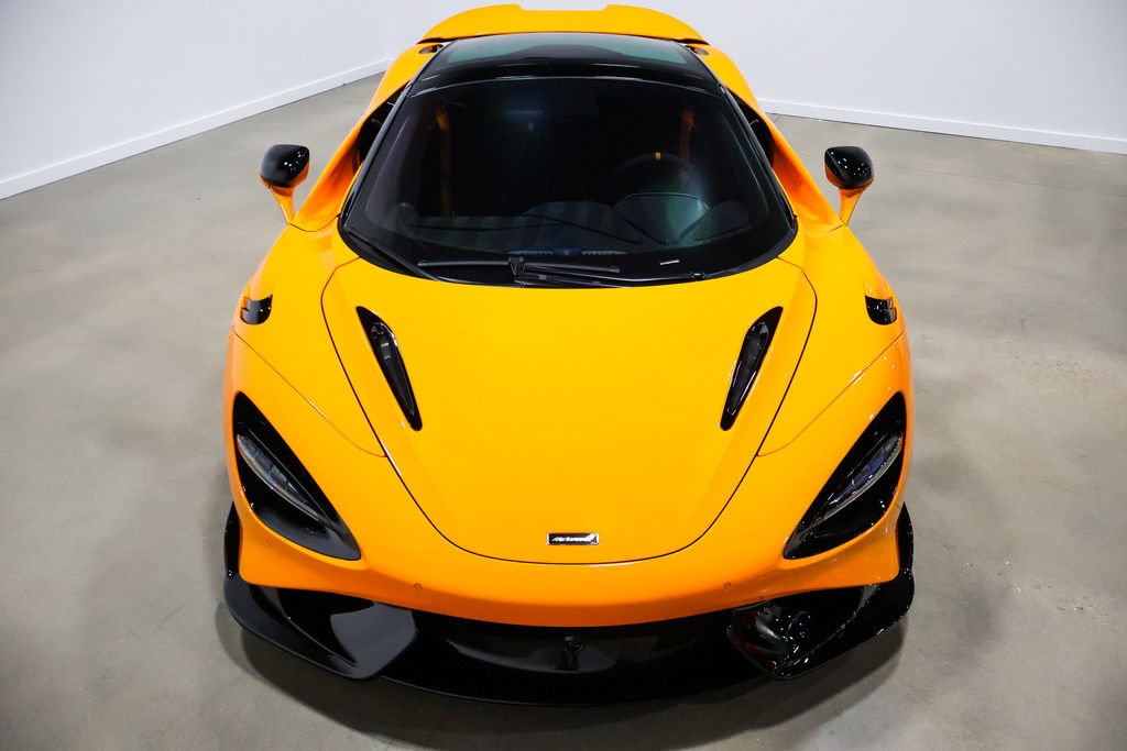 Used 2022 McLaren 765LT photo 34