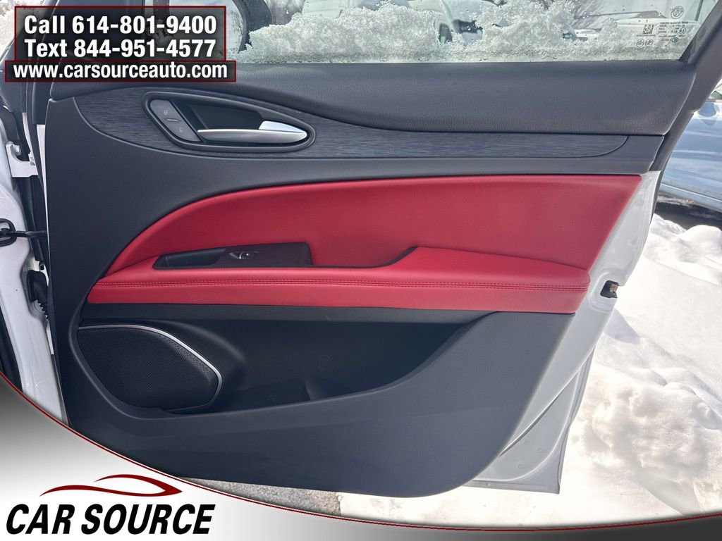 2021 Alfa Romeo Stelvio Sprint