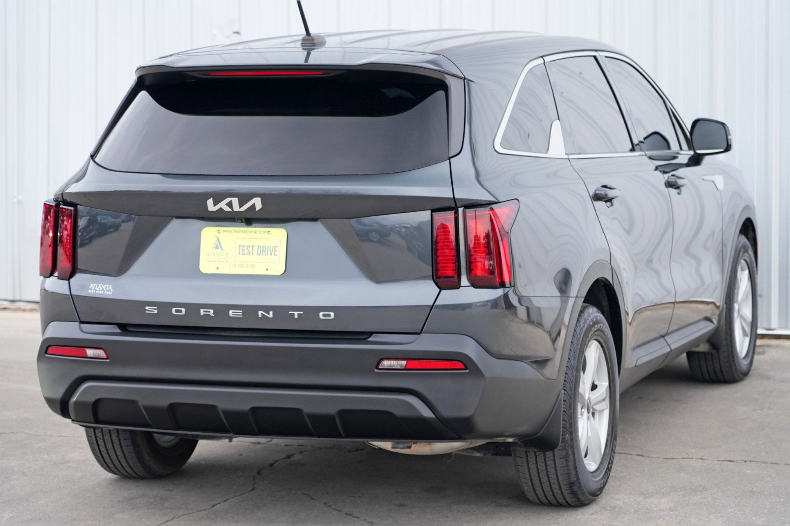 2022 Kia Sorento LX