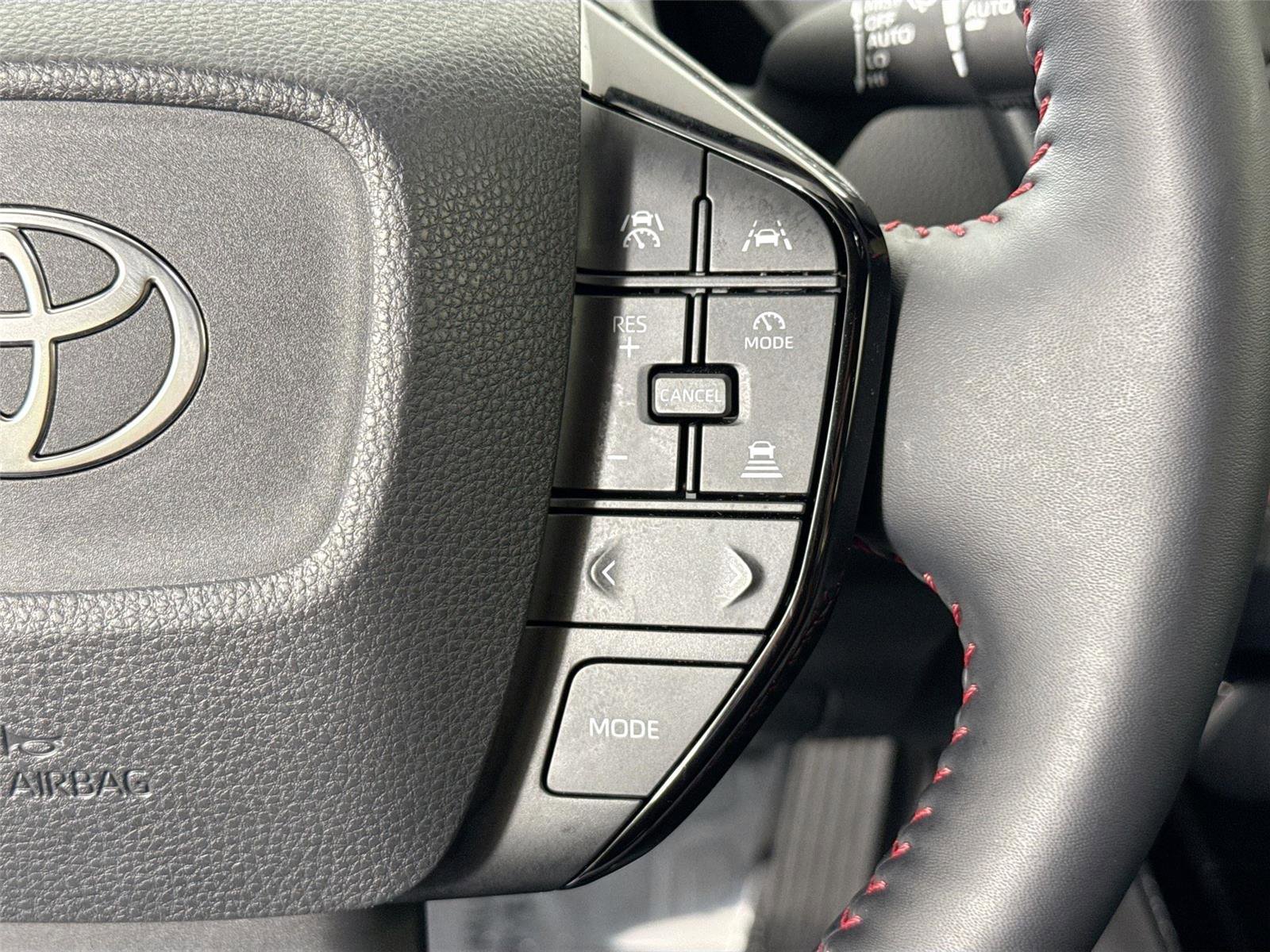 2025 Toyota Prius Plug-In Hybrid