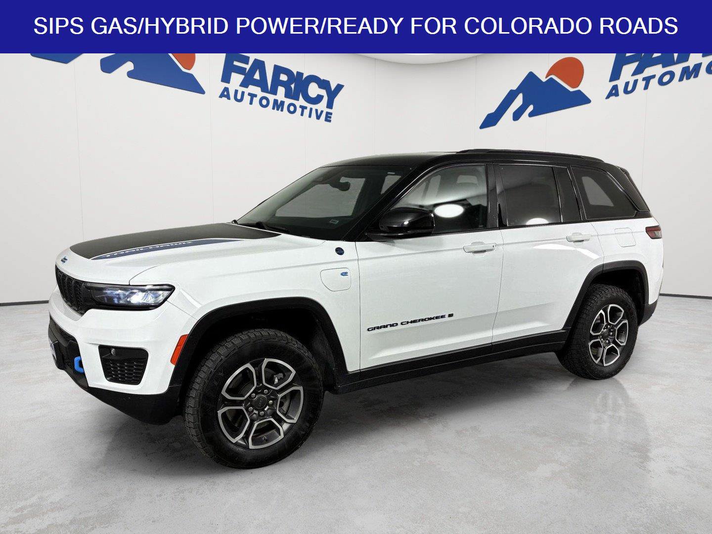 Used 2024 Jeep Grand Cherokee Trailhawk