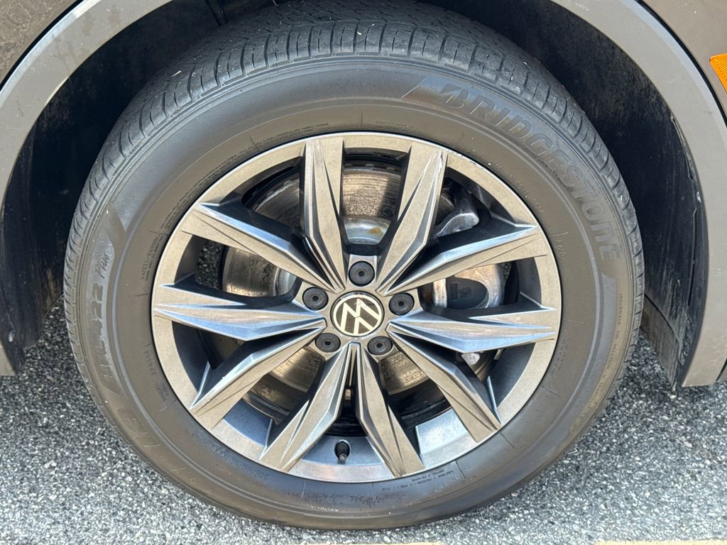 2023 Volkswagen Tiguan SE