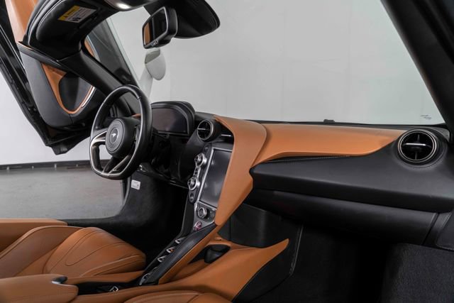 Used 2020 McLaren 720S Luxury photo 30