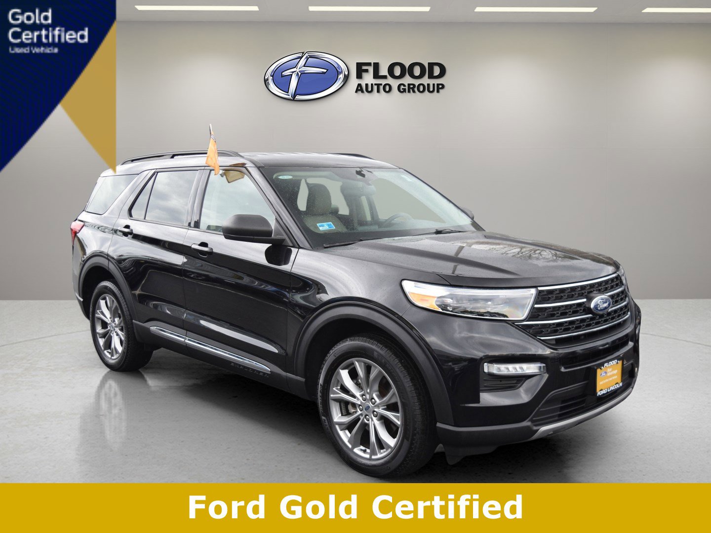 Certified 2023 Ford Explorer XLT w/ Equipment Group 202A