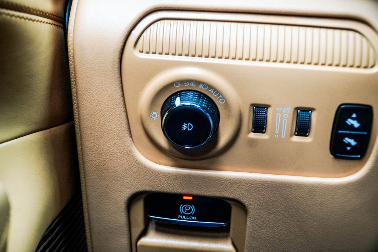 2023 Jeep Grand Wagoneer Series III