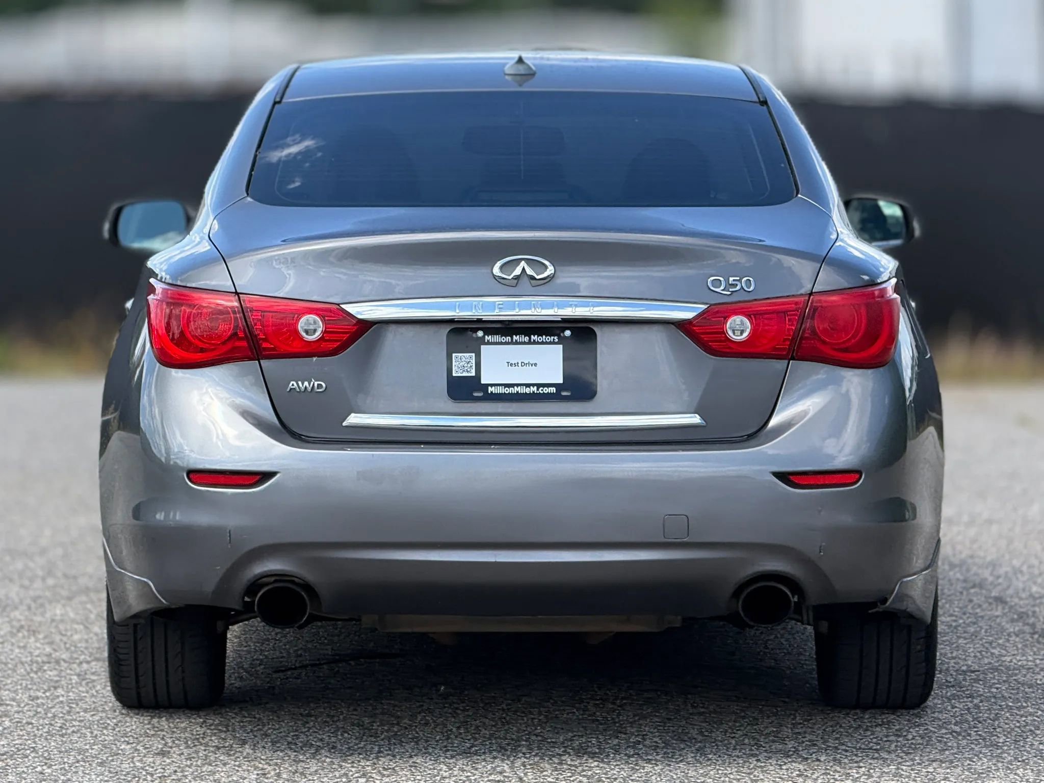 2015 INFINITI Q50 Premium