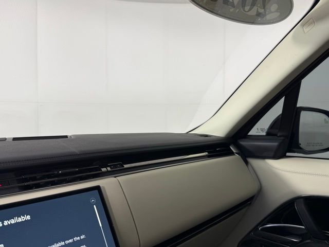 2023 Land Rover Range Rover Long Wheelbase Autobiography